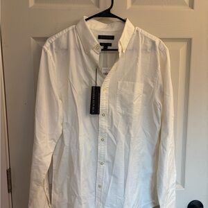 Banana Republic Men's Off-White Button Down Shirt